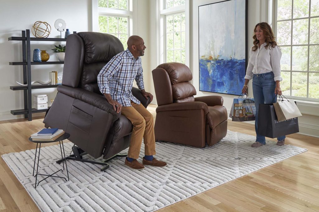 Relaxer PR766 Medium in Bridle and Large in Coffee Bean in a living room
