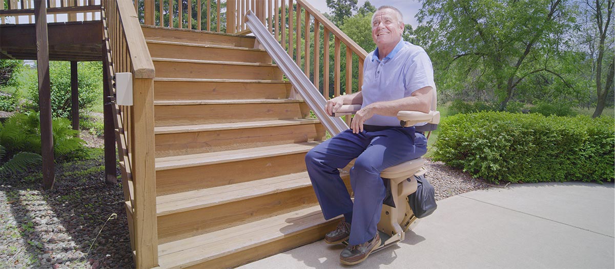 Sun City Outdoor Stairlift Outside Stairchair Exterior Stair lift chair