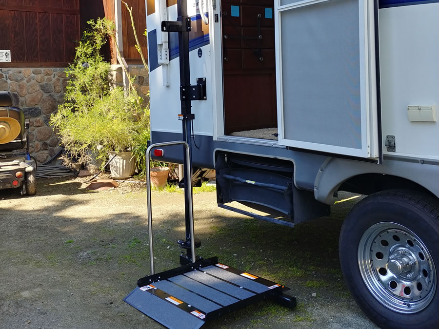 RV scooter lift